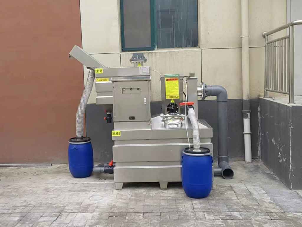 安徽蚌埠全自动油水分离器 安徽蚌埠全自动油水分离器